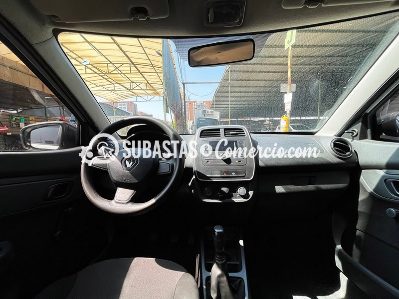5.Interior Carro.JPG